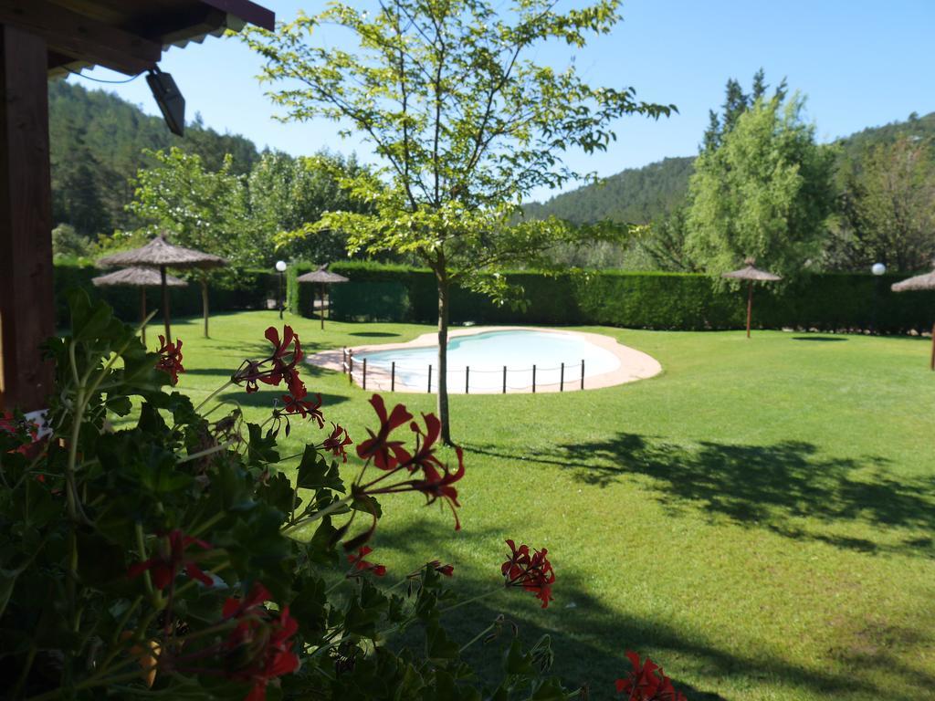 Càmping Riera Merlès Borreda Bagian luar foto